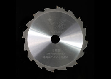휴대용 전기는 톱날이 다이아몬드 PCD 톱날 190 x 2.0 x 8mm를 패널이 득점 보았습니다