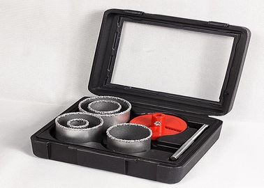 두금속 텅스텐 탄화물 구멍은 절단기가 83mm 2 인치 67mm를 알루미늄 격판덮개에 놓을 것을 보았습니다