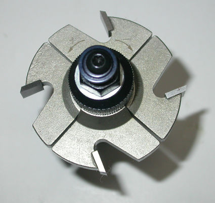 변하기 쉬워 칼 CNC 대패 조금 (필요로 하는 끼움쇠 없음)를 가진 중금속 CNC 조정가능한 홈을 파는 조금