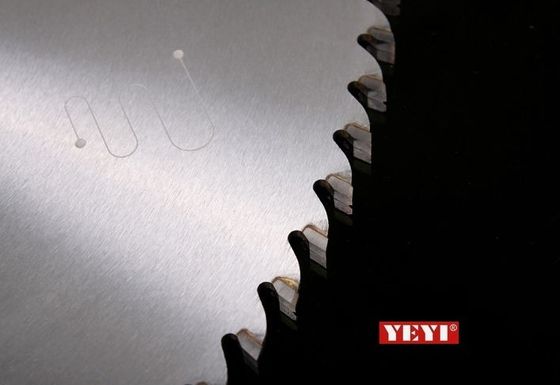 14 인치 안내장은 나무와 위원회의 MDF 350mm 매끄러운 끝을 자르기를 위해 톱날을